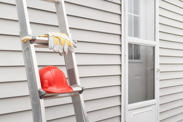 Siding Removal and Disposal in Marquette Heights, IL